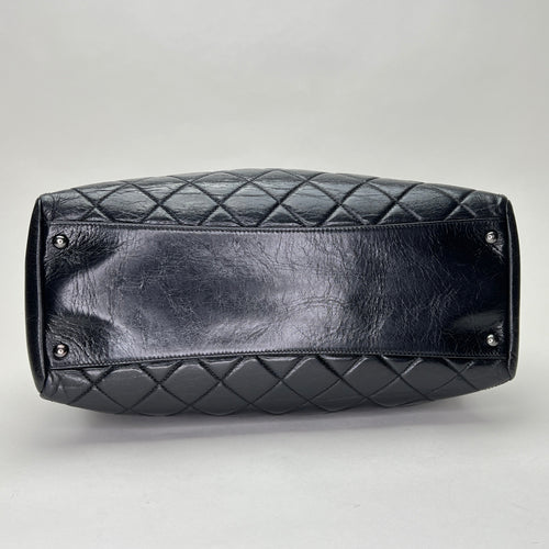 Glazed Quilted Nameplate Tote Tote bag in Calfskin, Ruthenium Hardware