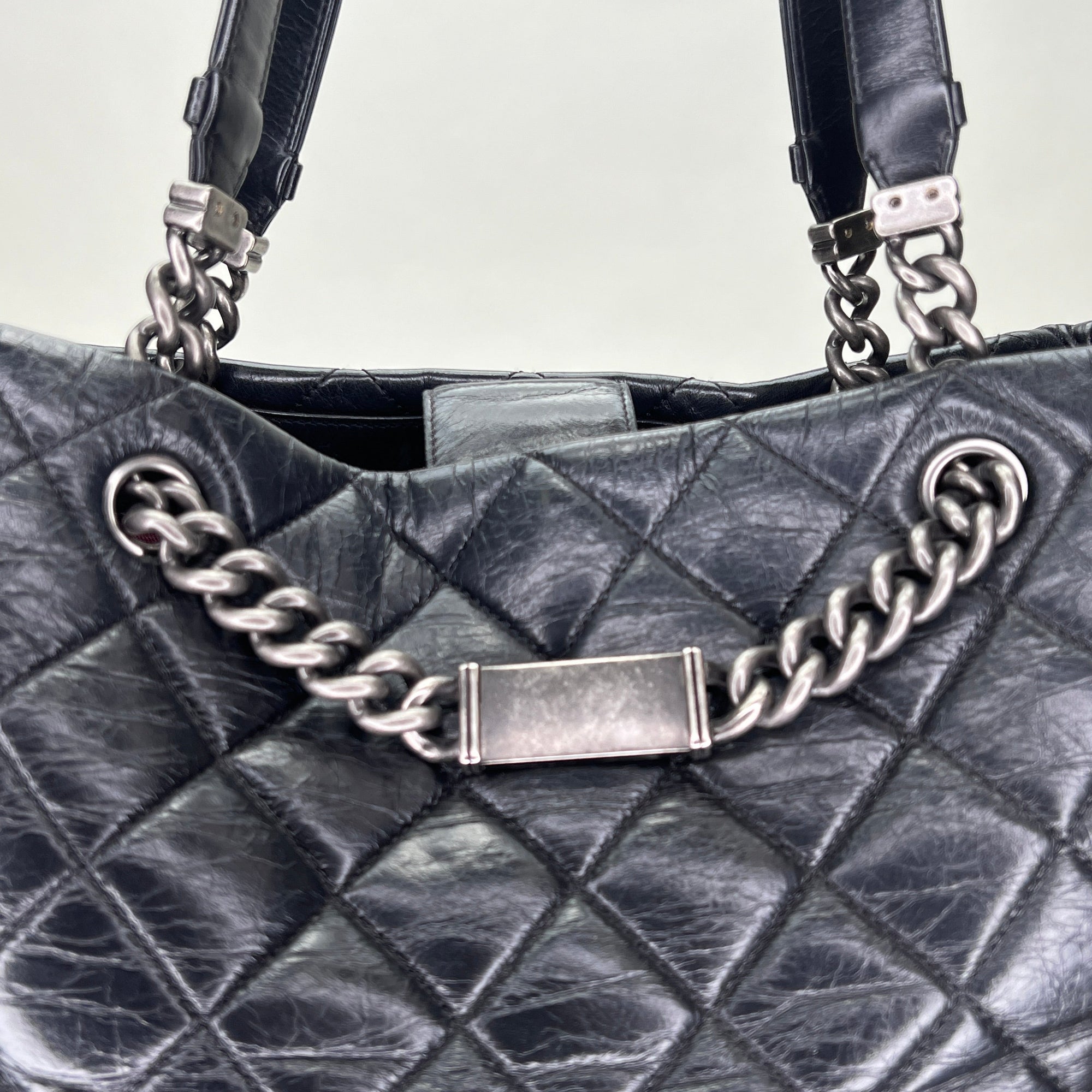 Glazed Quilted Nameplate Tote Tote bag in Calfskin, Ruthenium Hardware