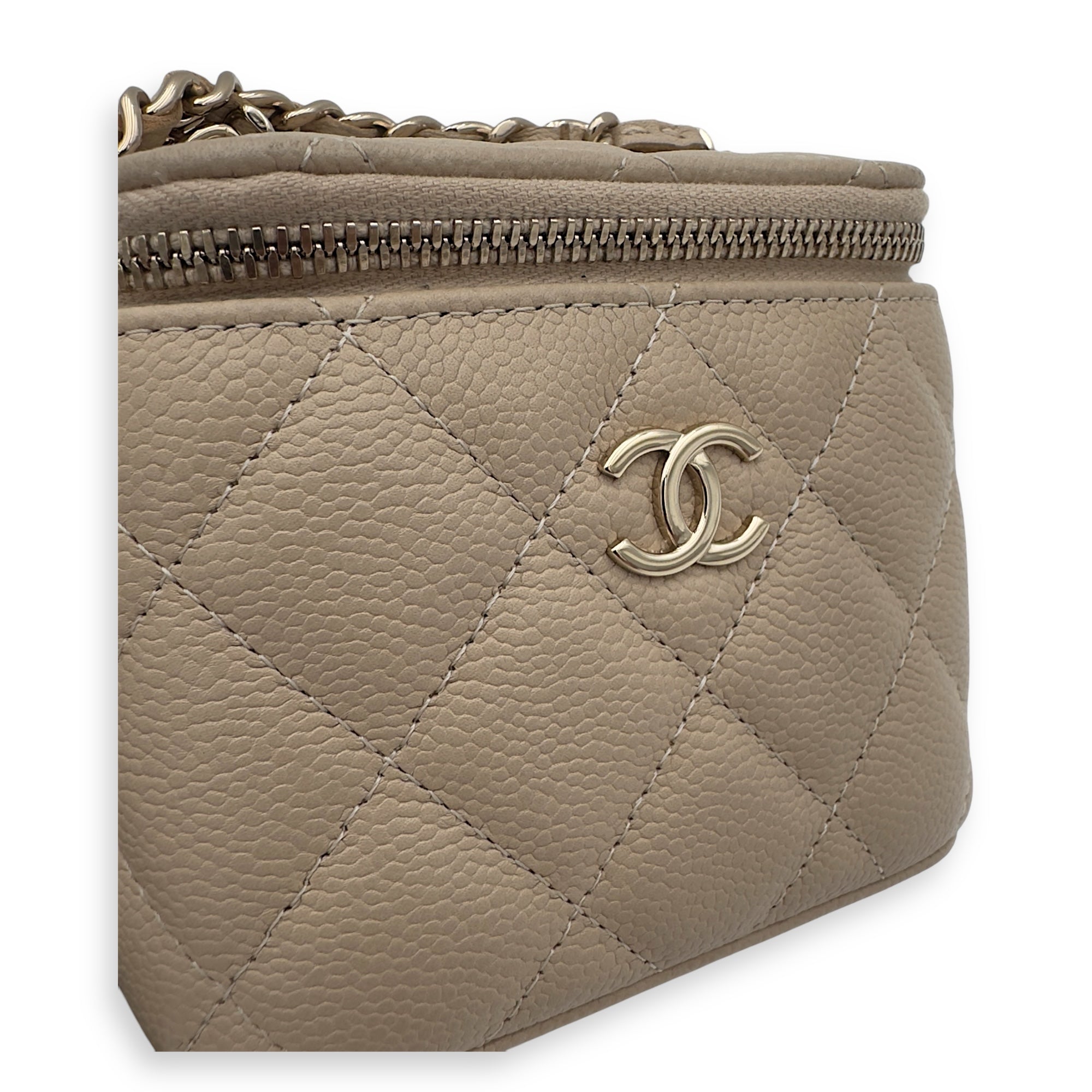Chanel CC Vanity Bag Beige in Caviar Leather, Gold hardware_10