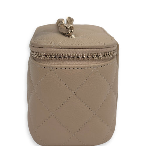 Chanel CC Vanity Bag Beige in Caviar Leather, Gold hardware_3