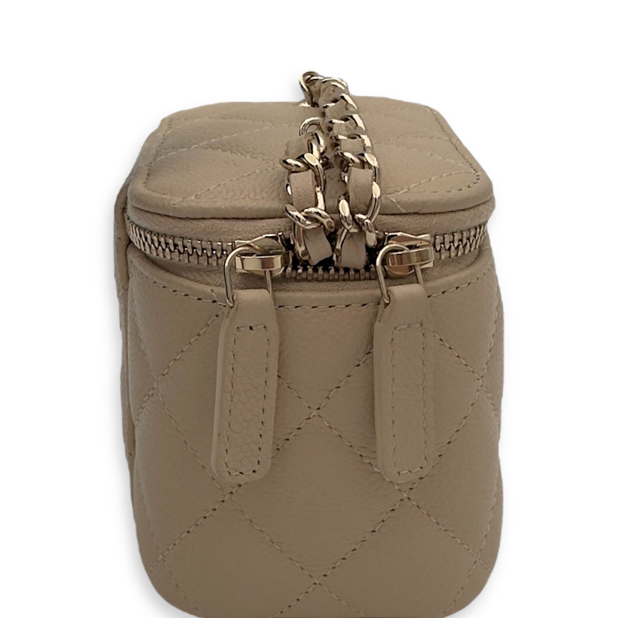 Chanel CC Vanity Bag Beige in Caviar Leather, Gold hardware_4