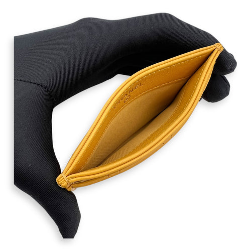 Chanel CC Yellow Card Holder in Lambskin, Gold hardware_7