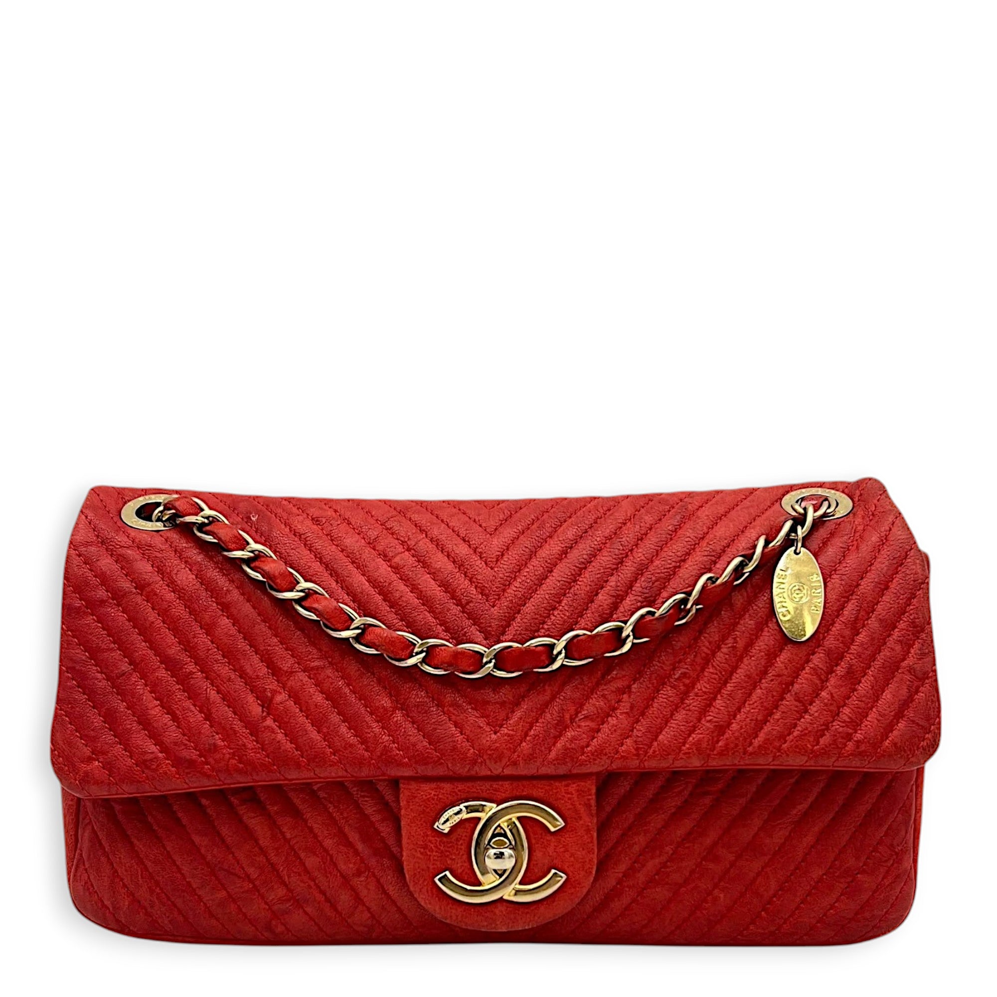 Chanel Chevron Classic Flap Red Shoulder Bag in Calfskin, Gold hardware_1
