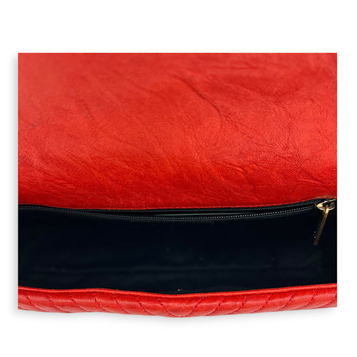 Chanel Chevron Classic Flap Red Shoulder Bag in Calfskin, Gold hardware_6