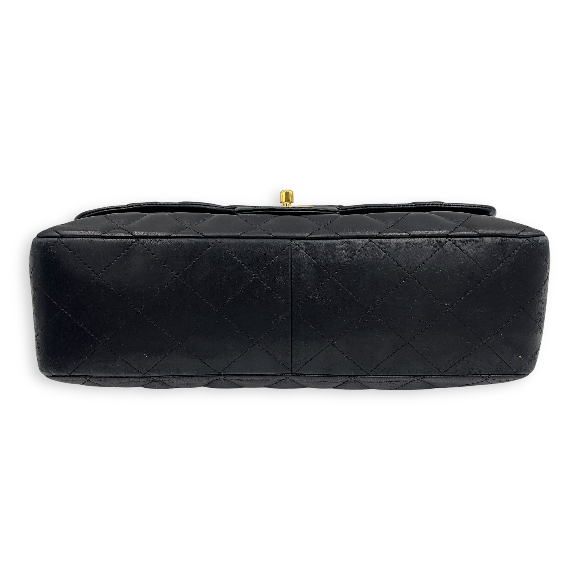 Chanel Classic Shoulder Bag Jumbo Black in Lambskin, Gold hardware_4