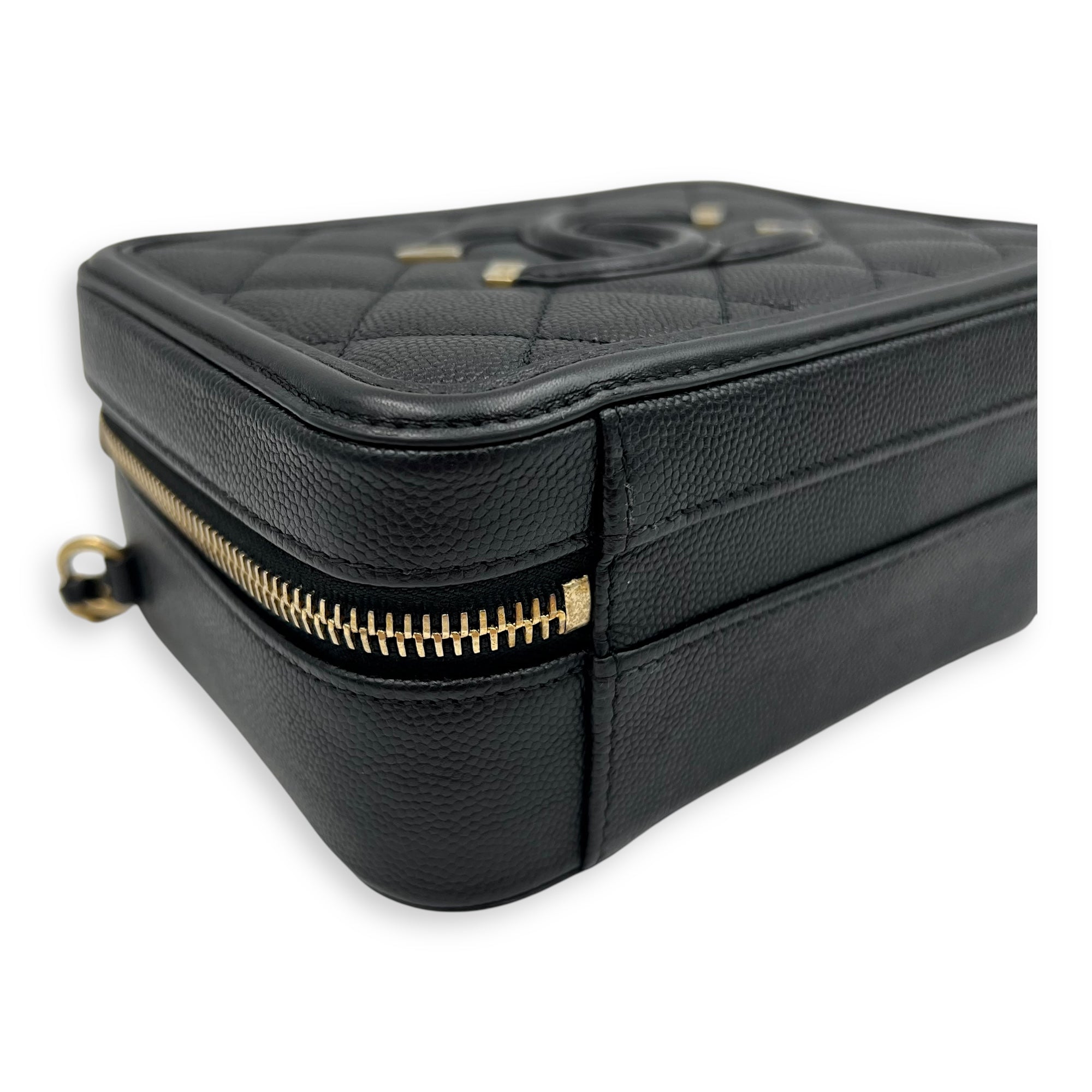 Chanel Filigree Small Black Vanity Bag in Caviar Leather, Gold hardware_7