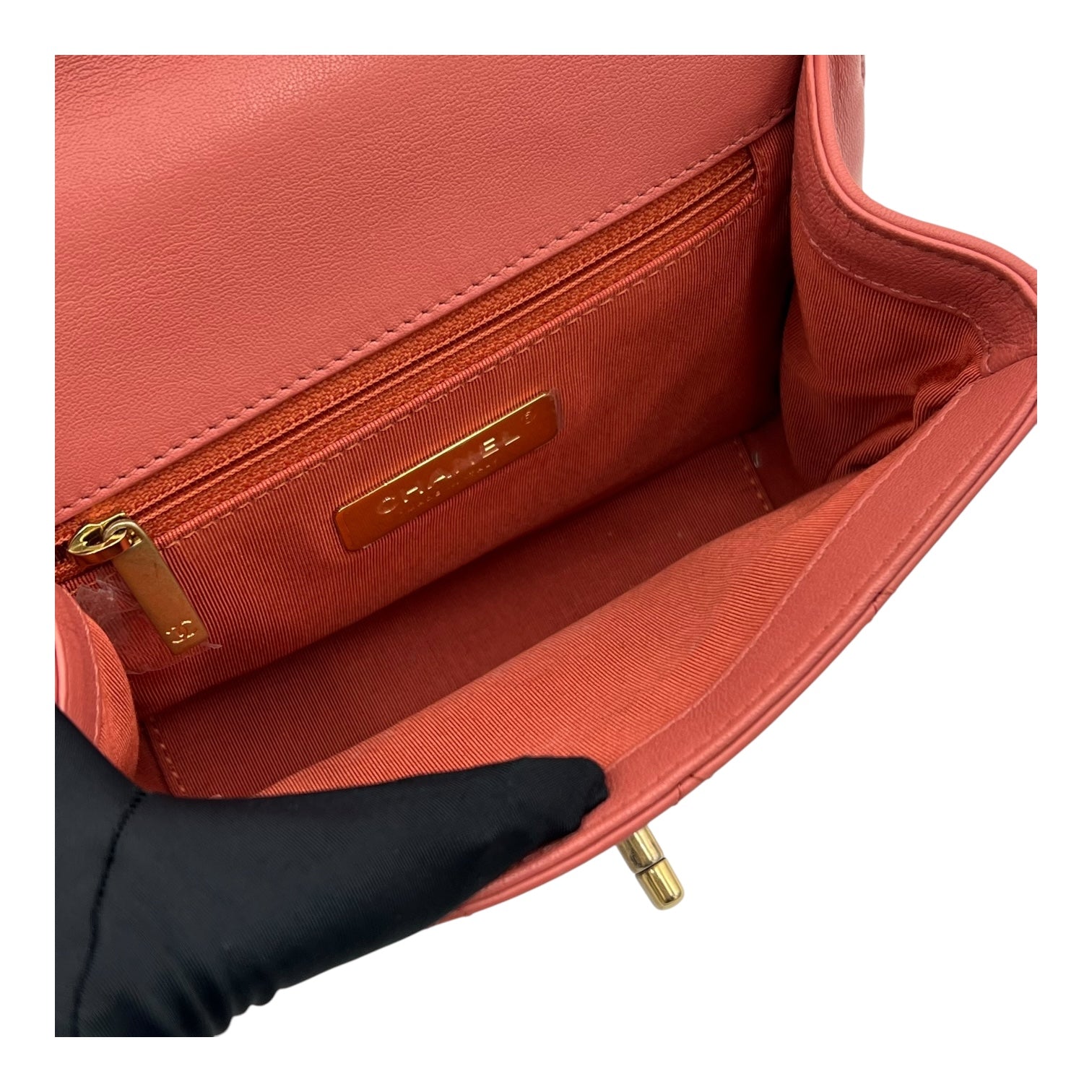 Chanel Infinity Pink Top Handle Bag in Goat Leather, Gold hardware_8