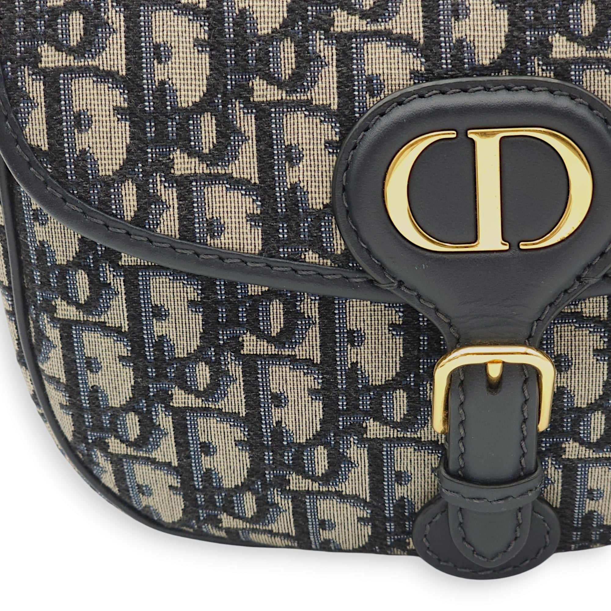 Christian Dior Bobby Medium Blue Oblique Crossbody Bag in Christian Dior Bobby Medium Blue Oblique Crossbody Bag in