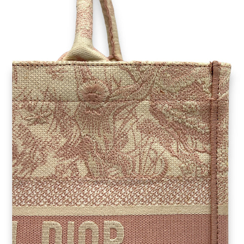 Book Tote Medium Tote bag in Jacquard, N/A Hardware