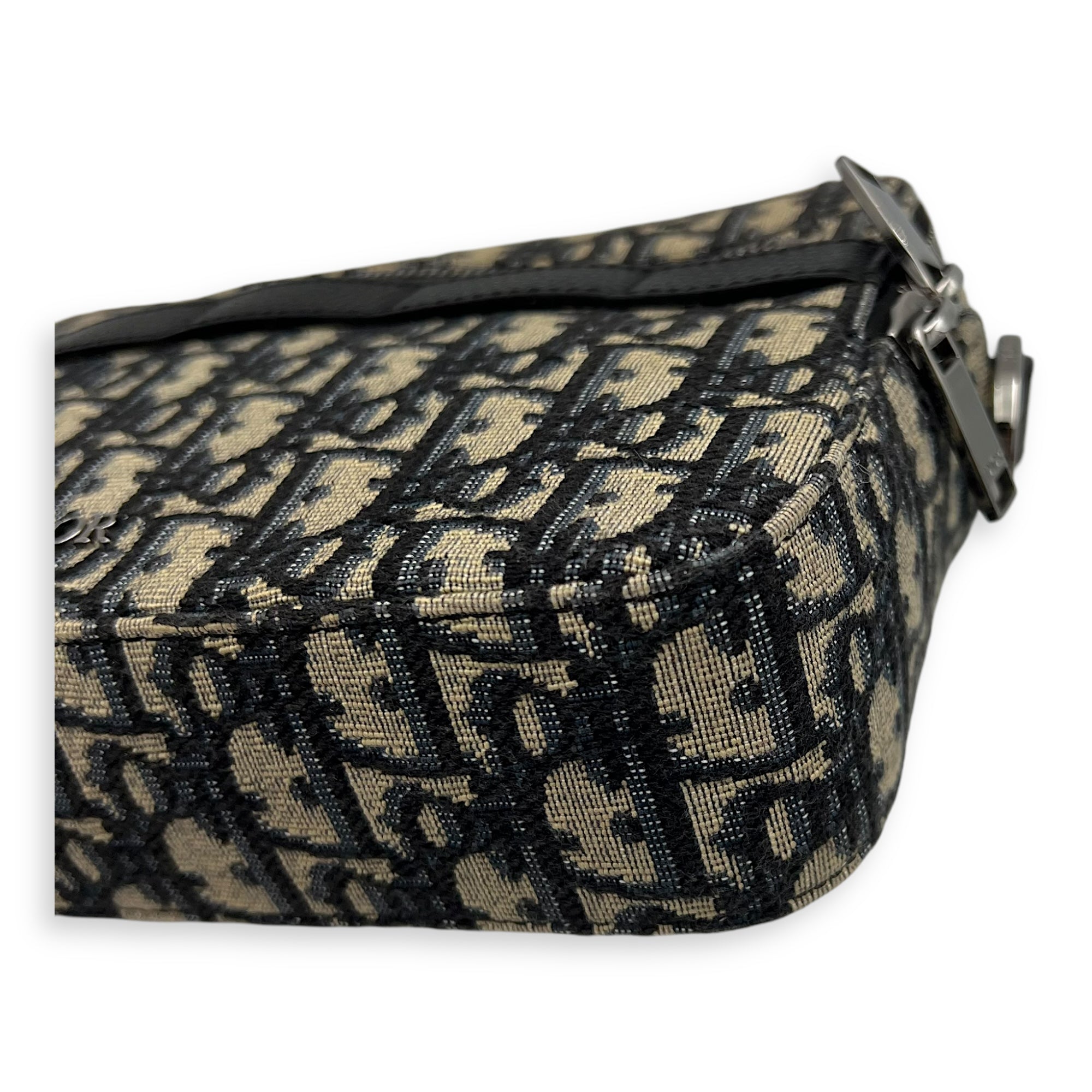 Christian Dior Safari Blue Crossbody Bag in Jacquard, Silver hardware_10