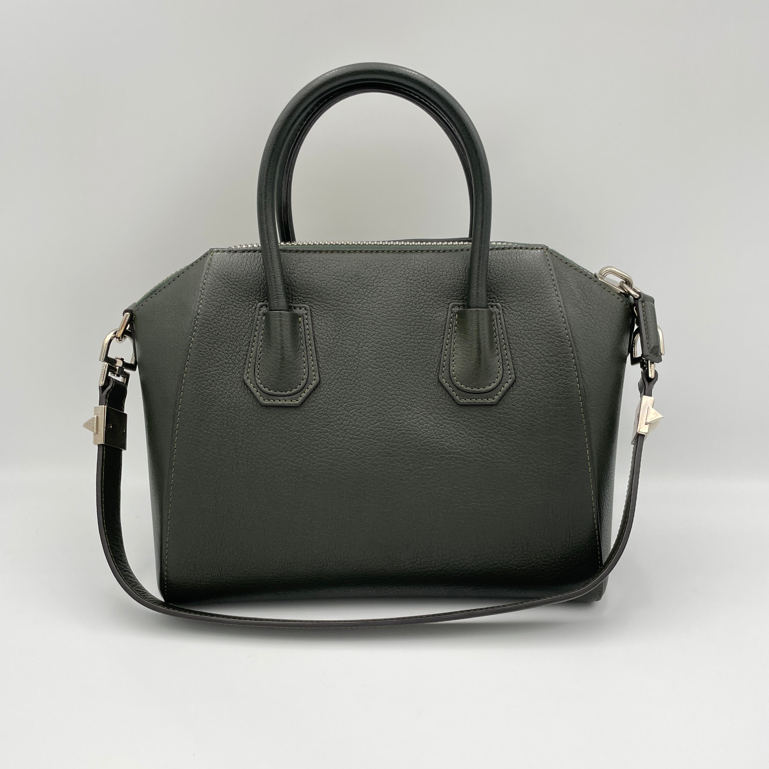Givenchy antigona medium leather tote clearance