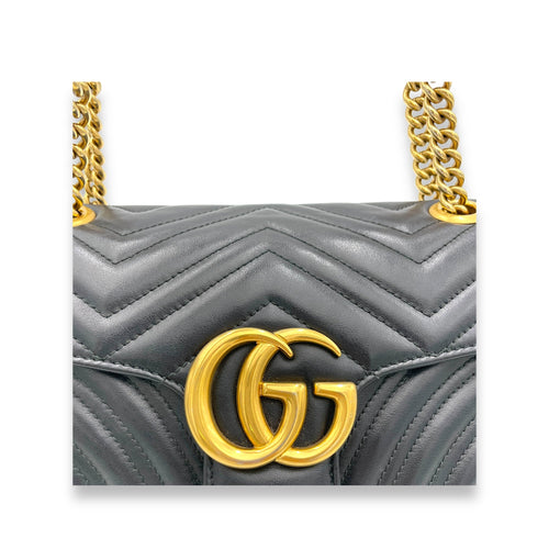 GG Marmont Small Black Shoulder Bag in Calfskin, Gold hardware