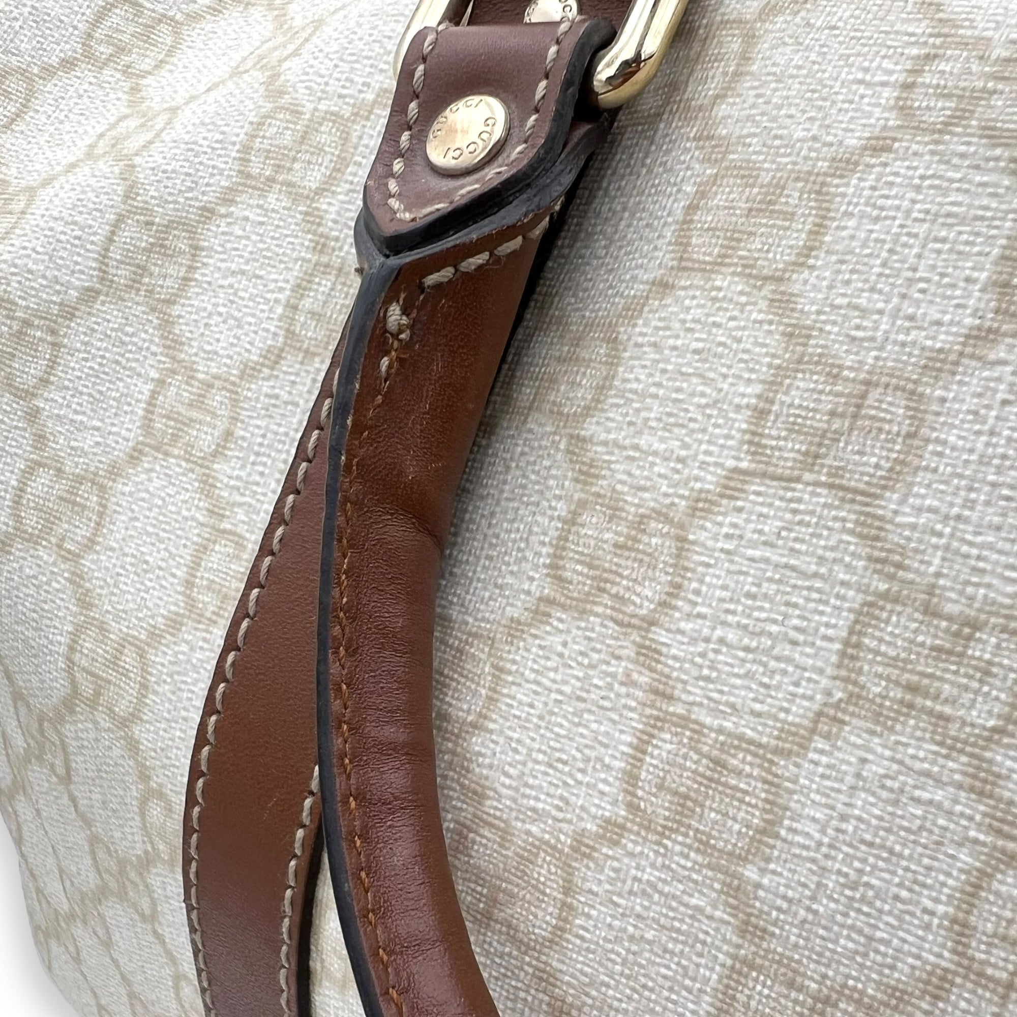 Gucci GG Top Handle Bag White in Coated Canvas_8