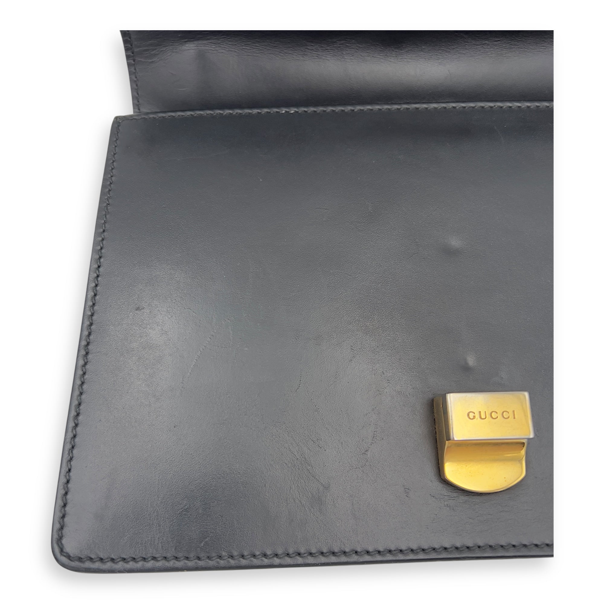 Gucci Sylvie Shoulder Bag Black in Calfskin, Gold hardware_27