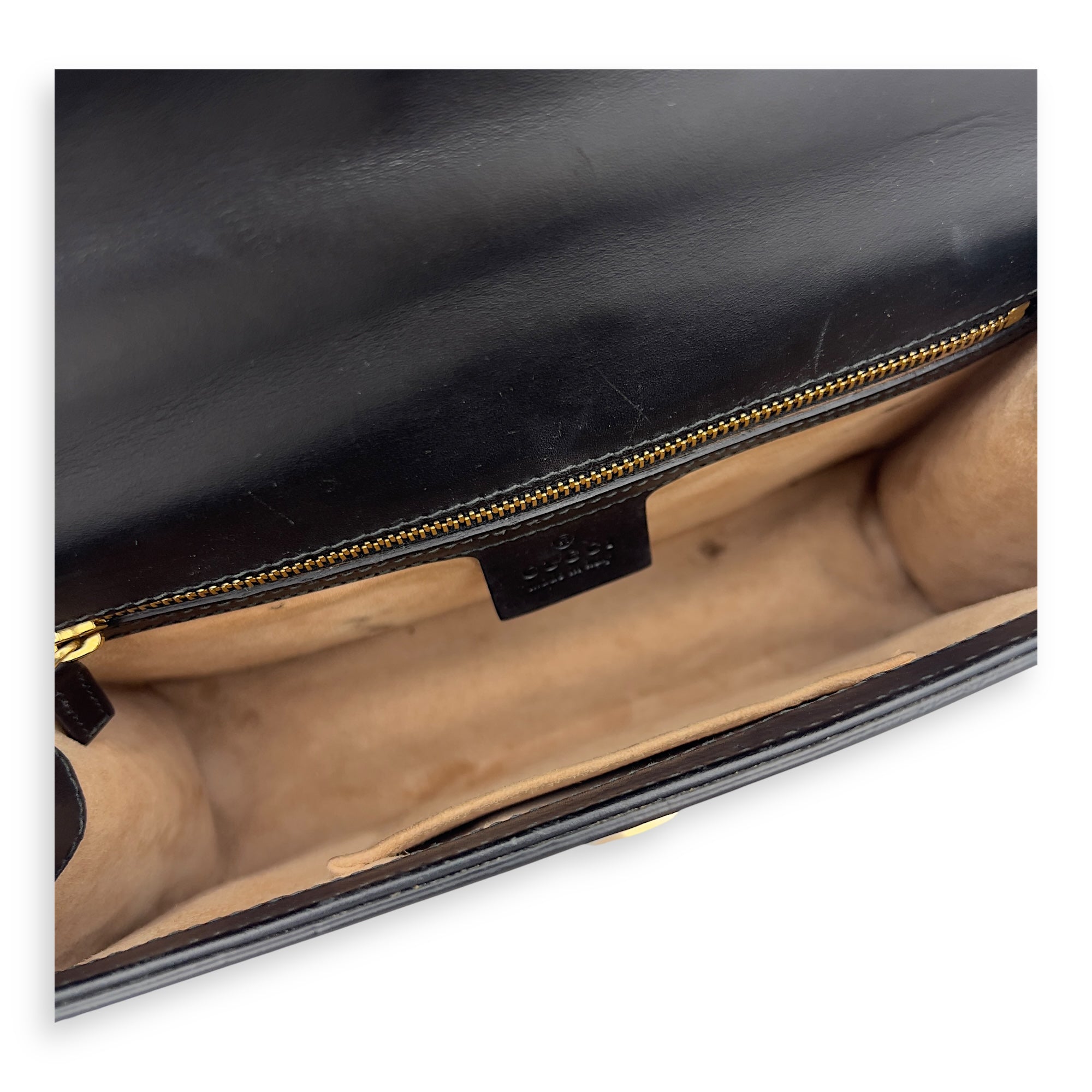 Gucci Sylvie Shoulder Bag Black in Calfskin, Gold hardware_6