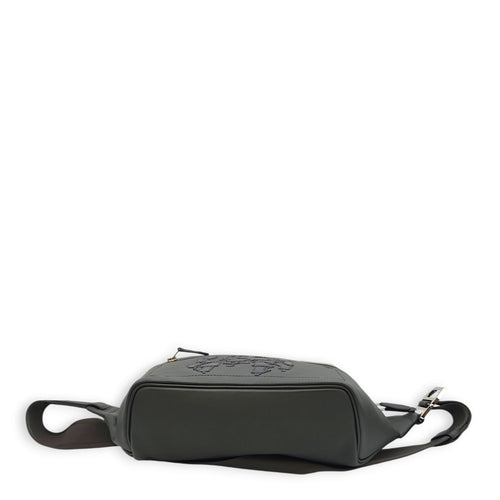 Chyslide Belt Bag GM Vert in Cristobal, Silver hardware