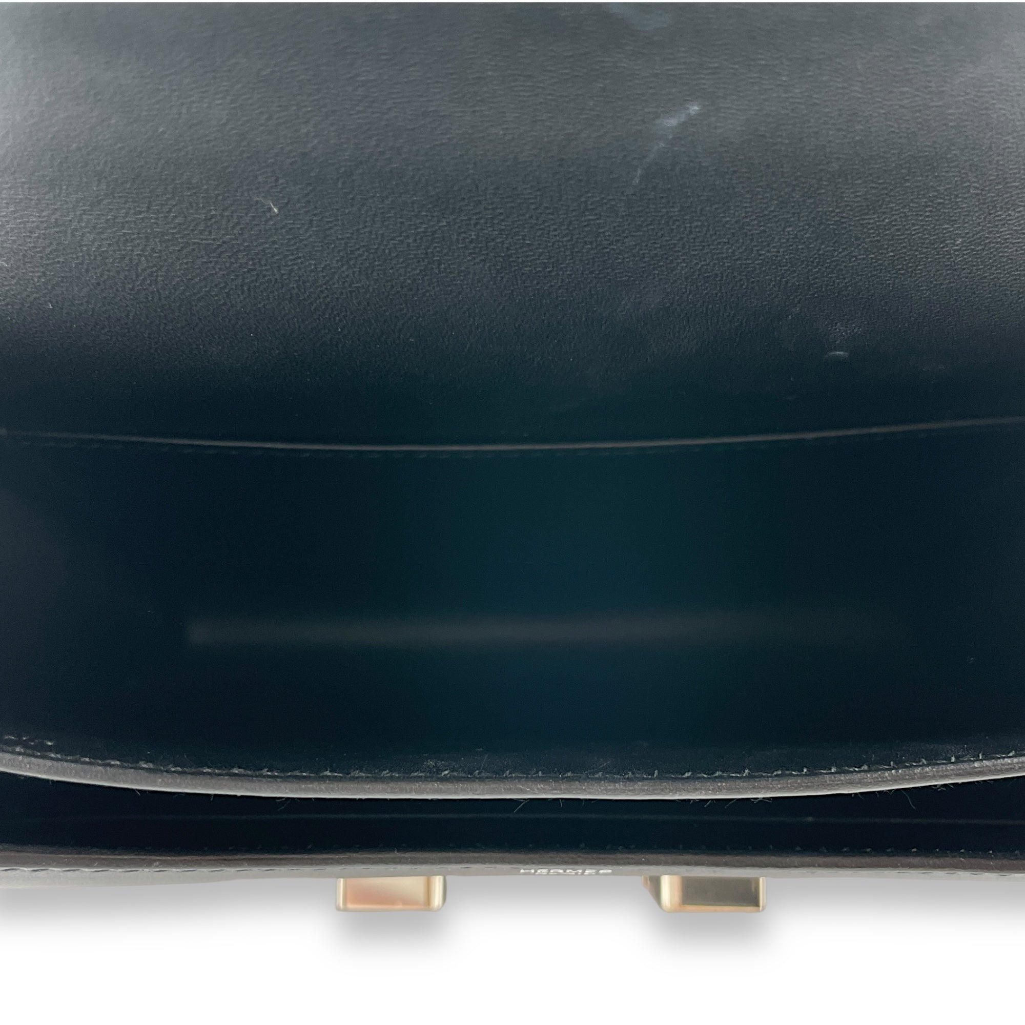 Constance 18 Black in Monsieur Email Obtique hardware C106153 6