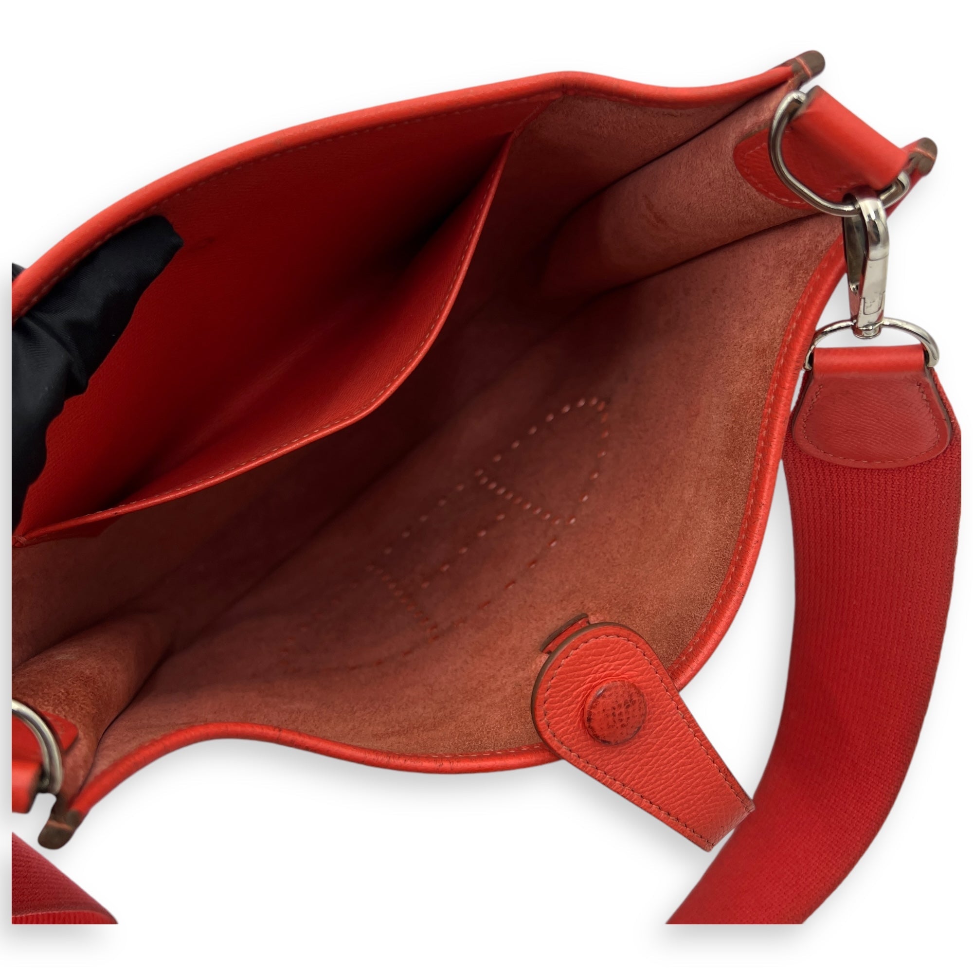 Evelyne PM Rouge Pivoine in Epsom, Palladium hardware