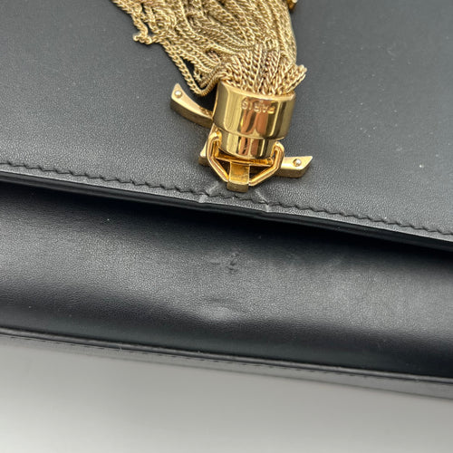 Saint Laurent Kate Crossbody Bag Black in Calfskin, Gold hardware_10