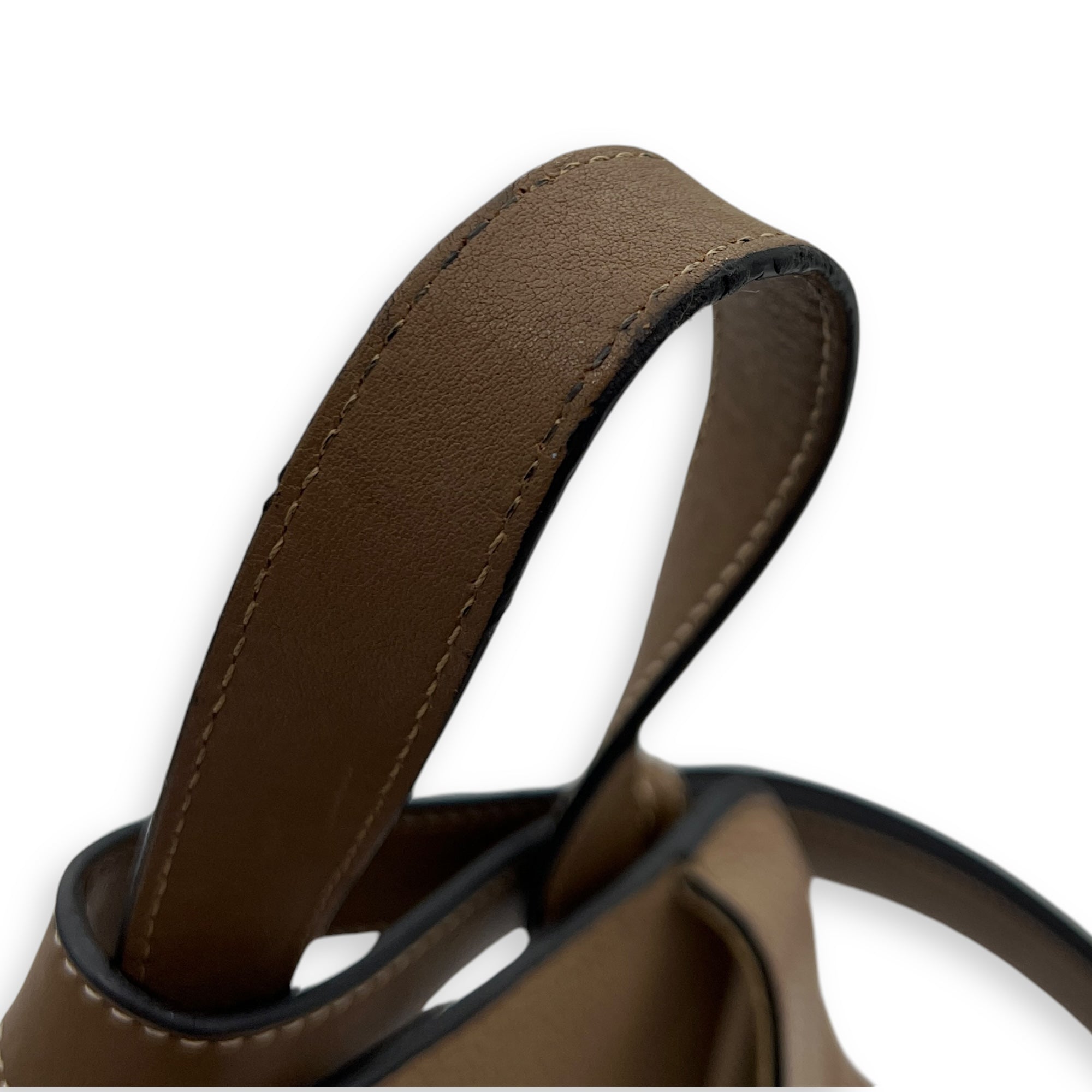 Hammock Small Brown Top Handle Bag in Calfskin, Gold hardware