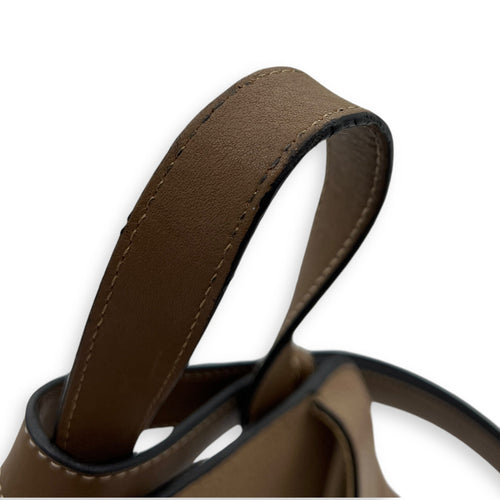 Hammock Small Brown Top Handle Bag in Calfskin, Gold hardware