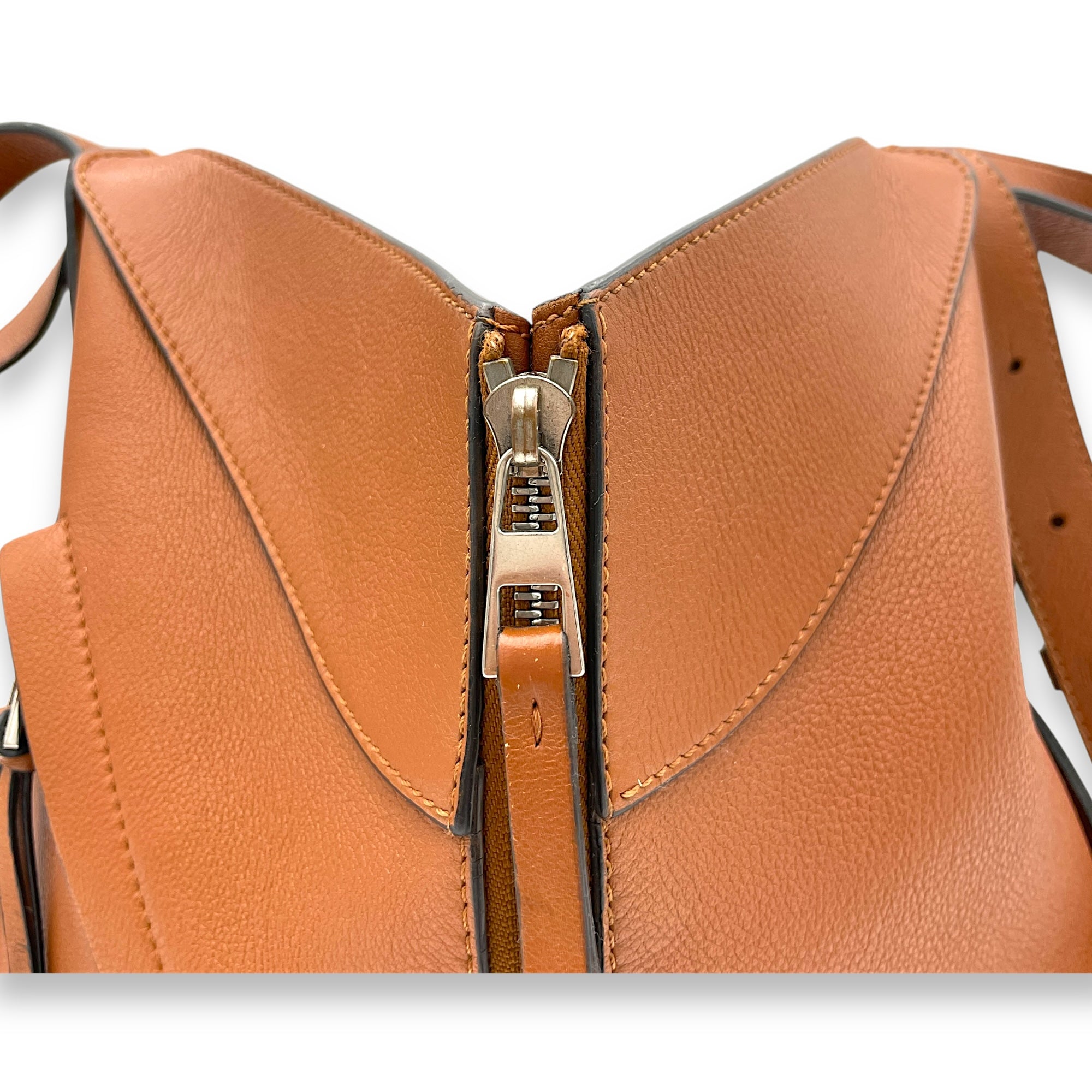 Hammock Small Brown Top Handle Bag in Calfskin, Silver hardware