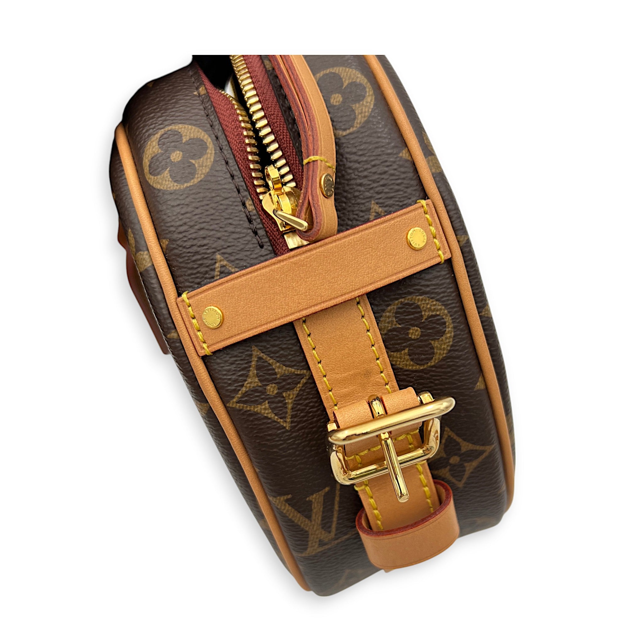 Louis Vuitton Boite a Chapeau Crossbody Bag MM Brown in Monogram Coated Canvas , Gold Hardware_9
