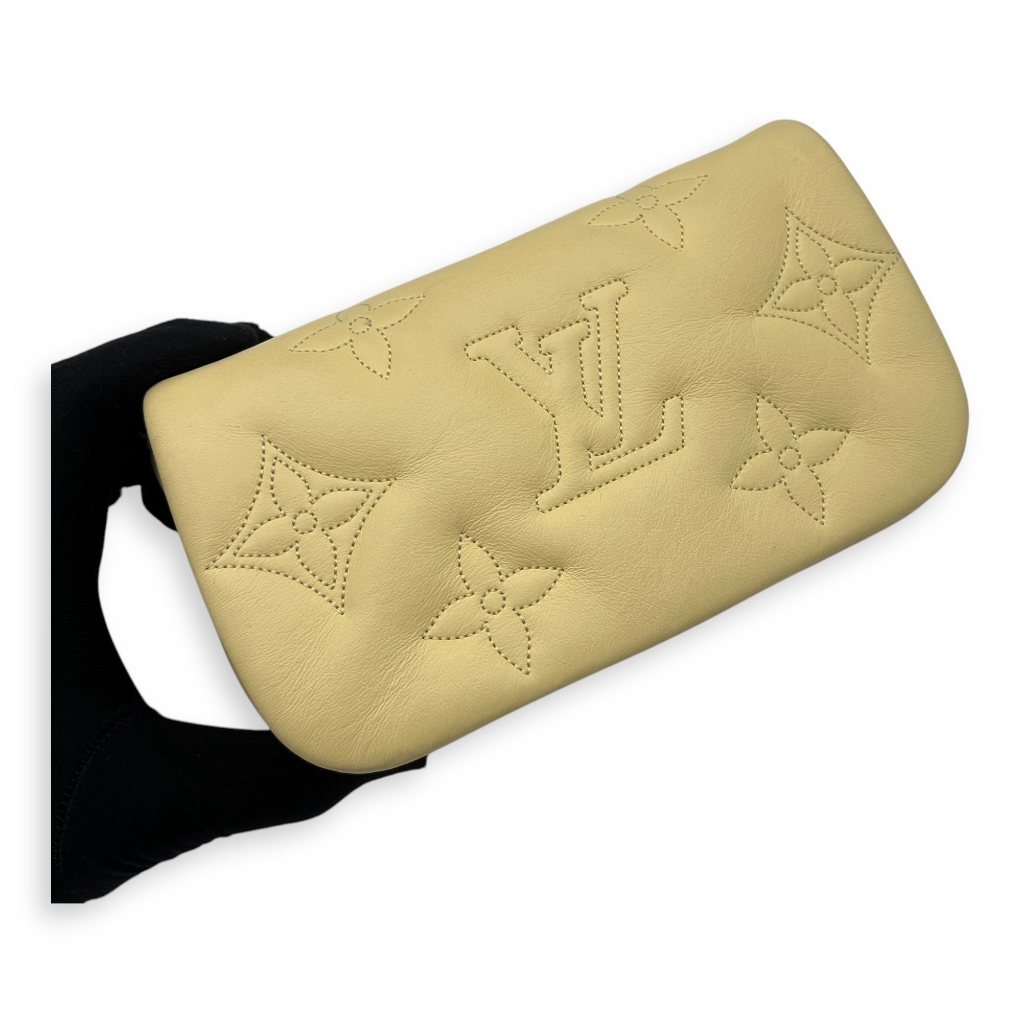 Louis Vuitton Bubblegram Wallet on Strap Yellow Crossbody Bag in Lambskin, Gold hardware_16