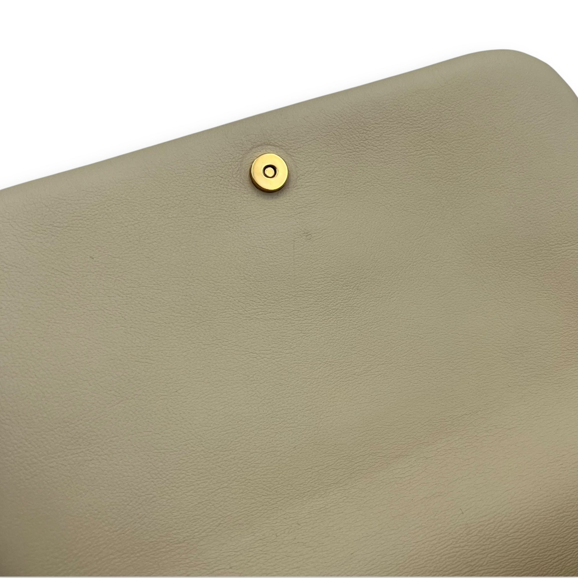 Louis Vuitton Bubblegram Wallet on Strap Yellow Crossbody Bag in Lambskin, Gold hardware_21