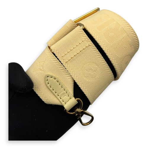 Louis Vuitton Bubblegram Wallet on Strap Yellow Crossbody Bag in Lambskin, Gold hardware_23