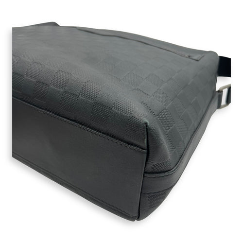 Louis Vuitton Calypso Messenger Black in Damier Infini, Gunmetal hardware_10