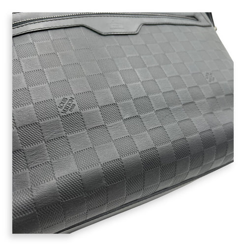 Louis Vuitton Calypso Messenger Black in Damier Infini, Gunmetal hardware_11