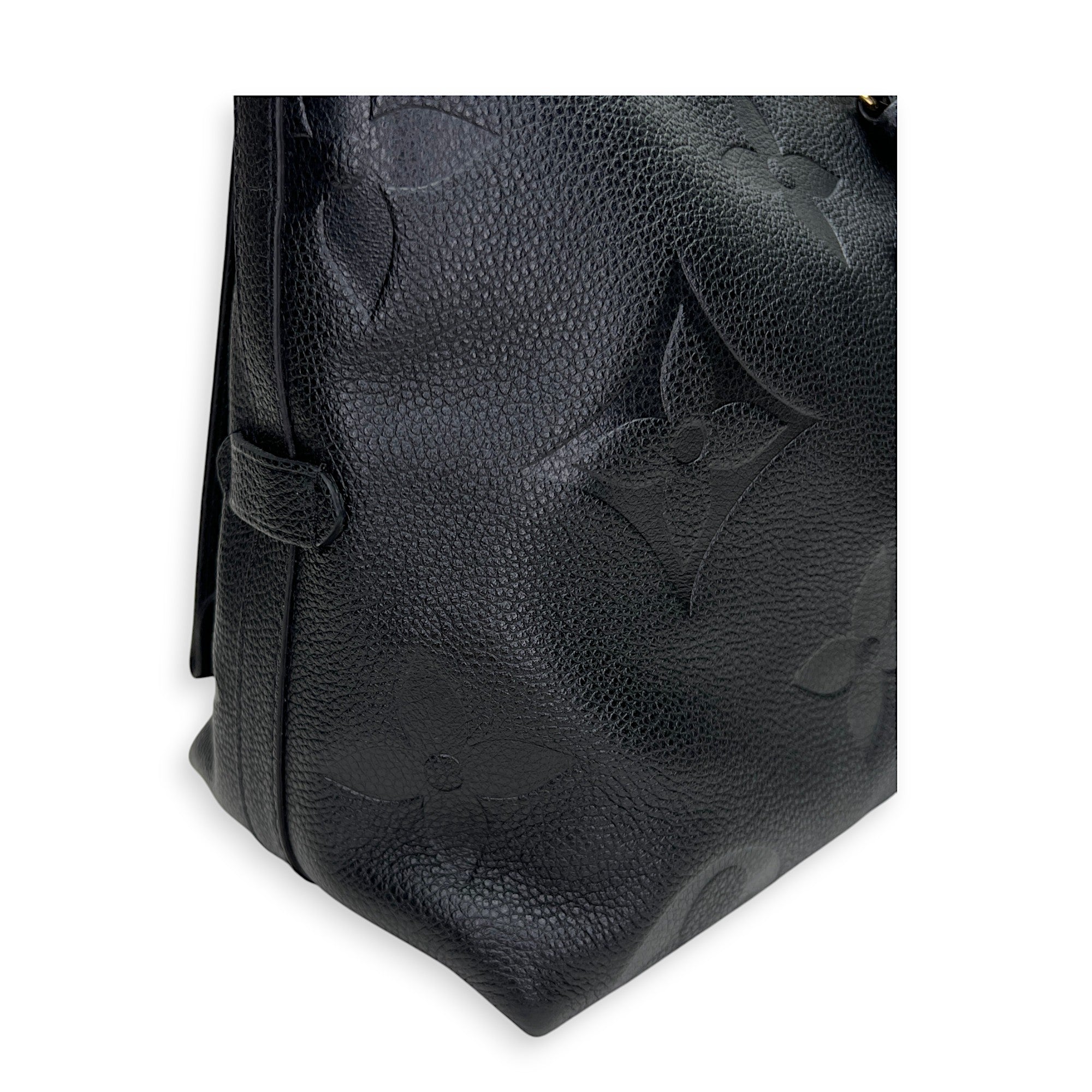 Louis Vuitton  Carryall PM Shoulder bag in Monogram Empreinte leather, Gold Hardware_8