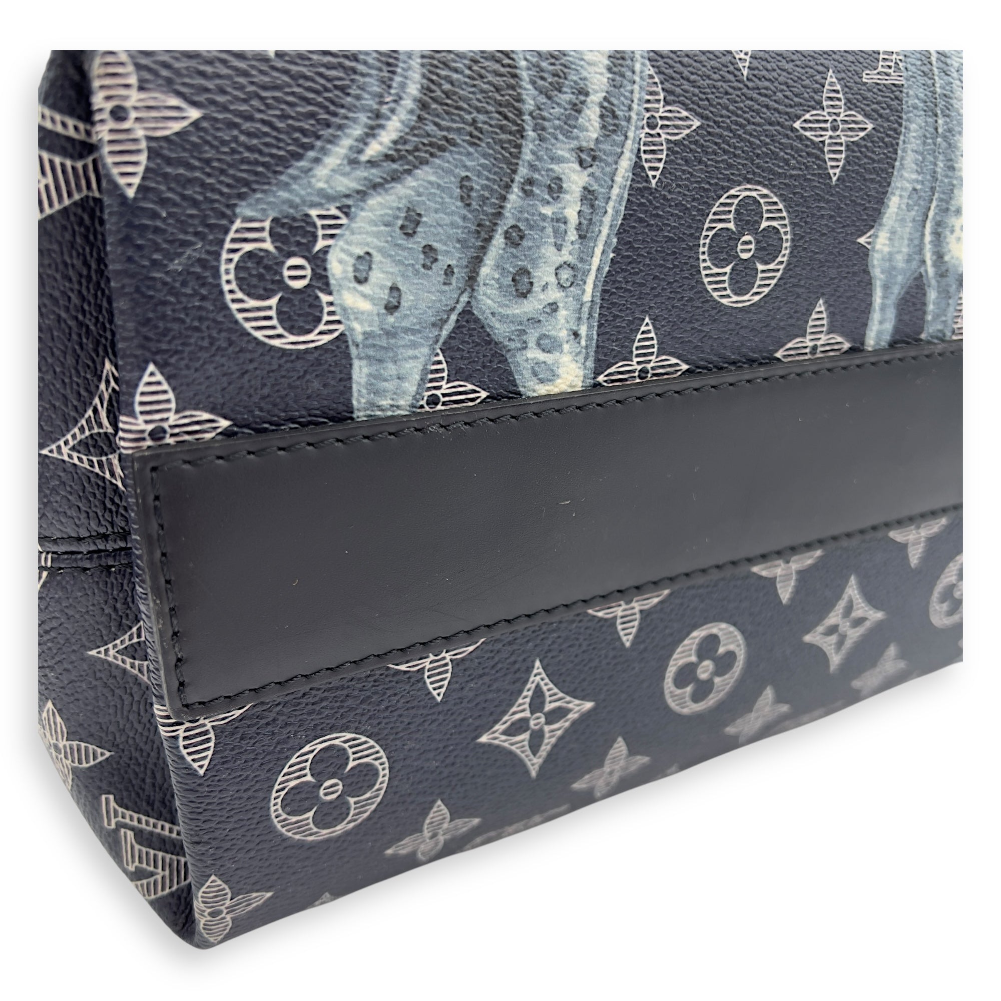 Louis Vuitton Chapman Brothers Tote Bag Blue in Coated Canvas, Silver hardware_17