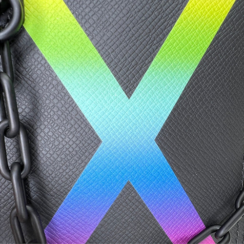 Louis Vuitton Danube Crossbody Bag  Black in Taiga Leather , Lacquered Metal Hardware_8
