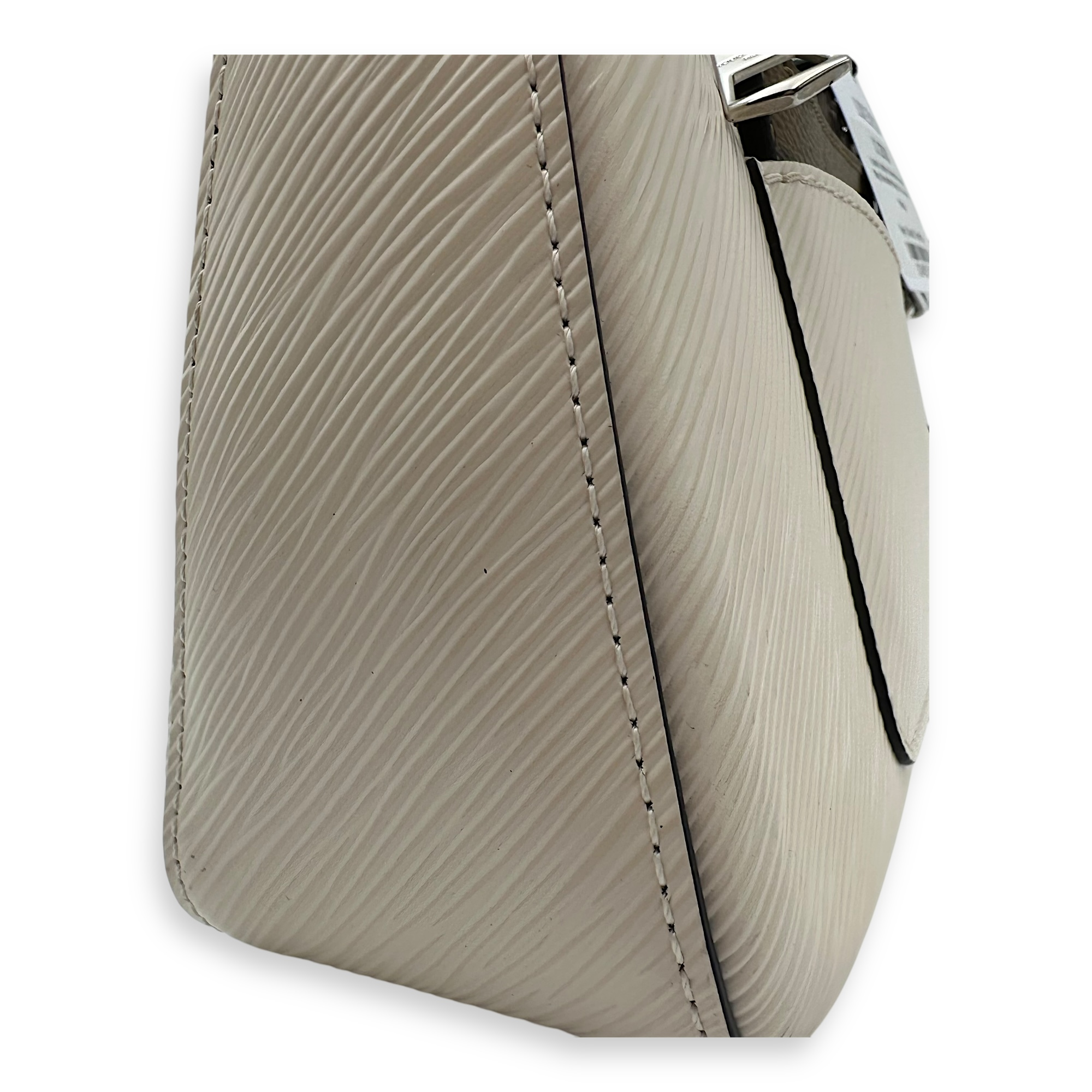 Louis Vuitton  Marelle Shoulder Bag Shoulder bag in Epi leather, Silver Hardware_2