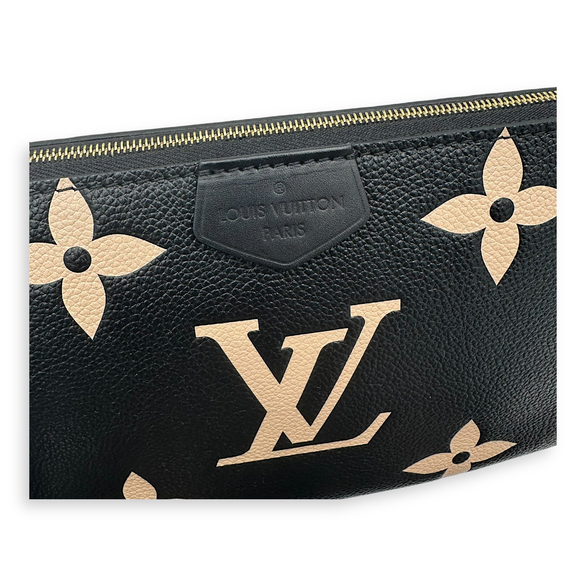 Louis Vuitton Multi-Pochette Accessoires Crossbody Bag  Black in Monogram Empreinte Leather , Gold Hardware_17