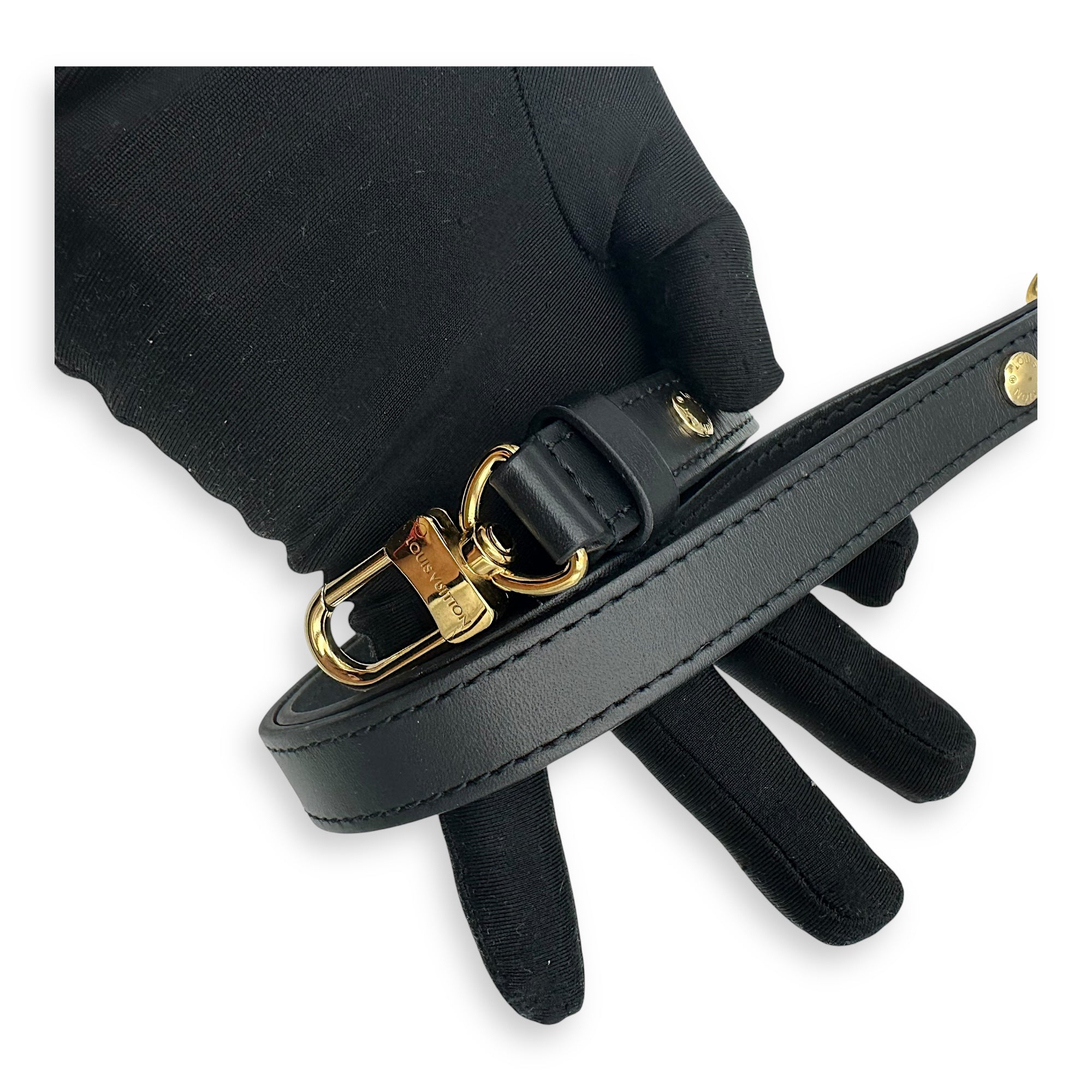 Louis Vuitton Multi-Pochette Accessoires Crossbody Bag  Black in Monogram Empreinte Leather , Gold Hardware_18