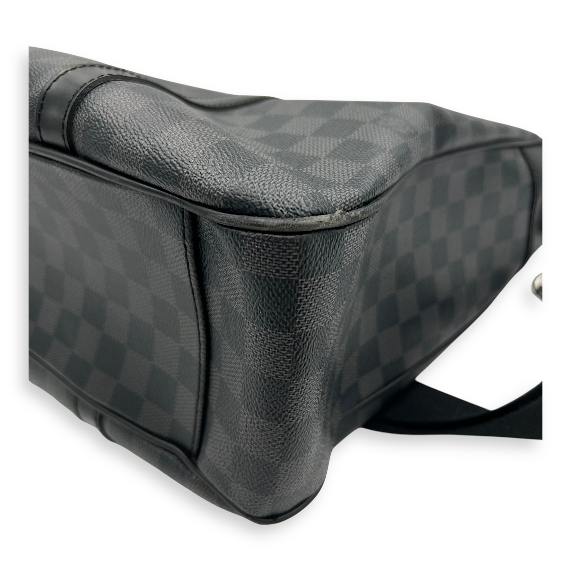 Louis Vuitton Tadao Silver Tote Bag in Coated Canvas, Silver hardware_8