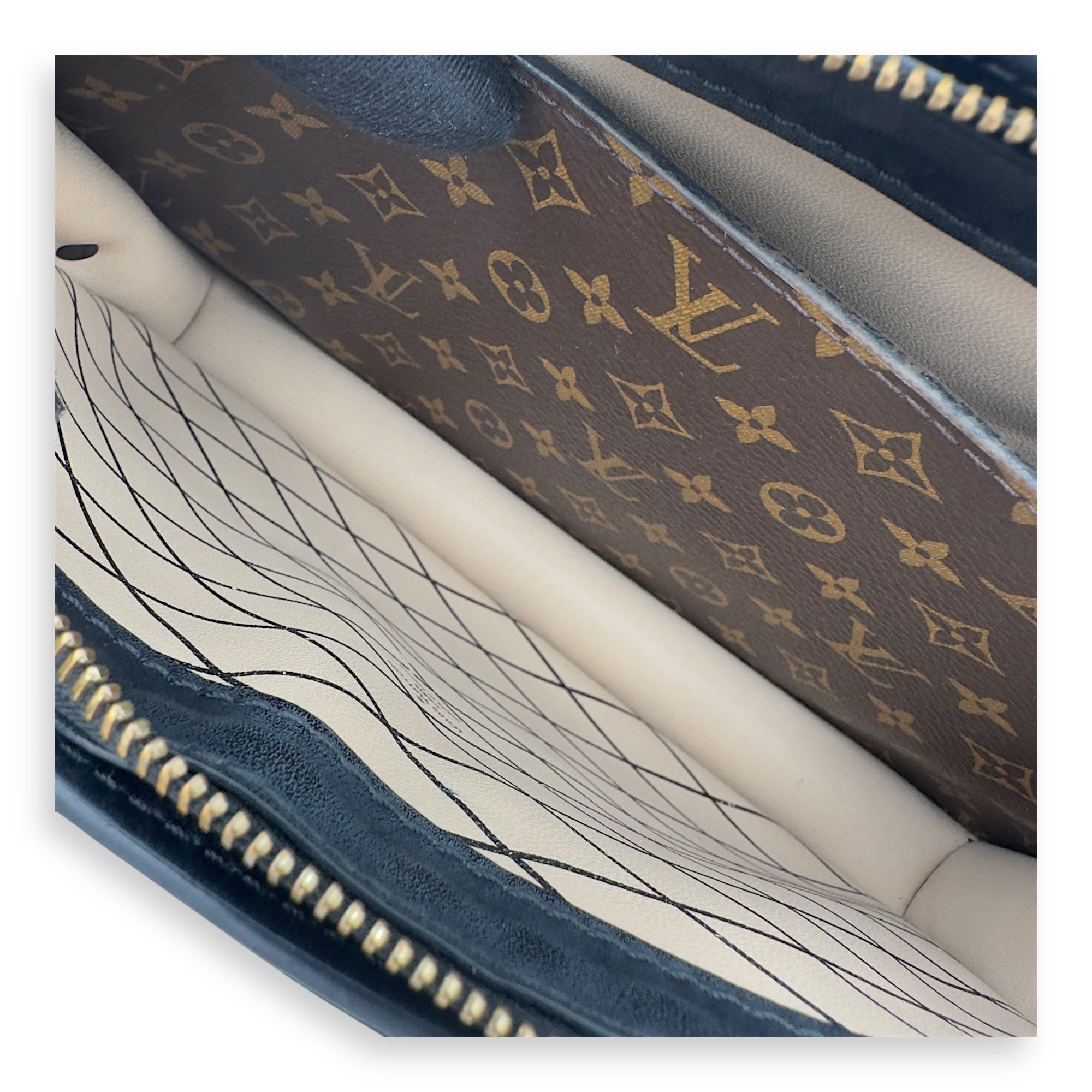 Louis Vuitton Trunk Clutch 2 Way Brown Crossbody Bag in Coated Canvas, Gold hardware_7