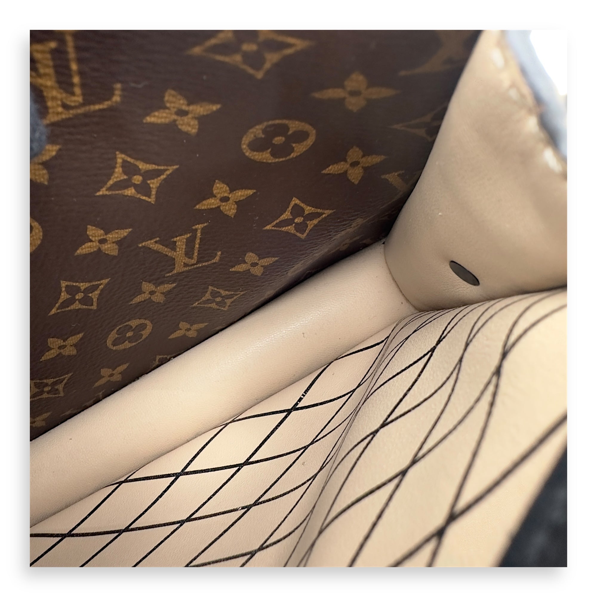 Louis Vuitton Trunk Clutch 2 Way Brown Crossbody Bag in Coated Canvas, Gold hardware_9
