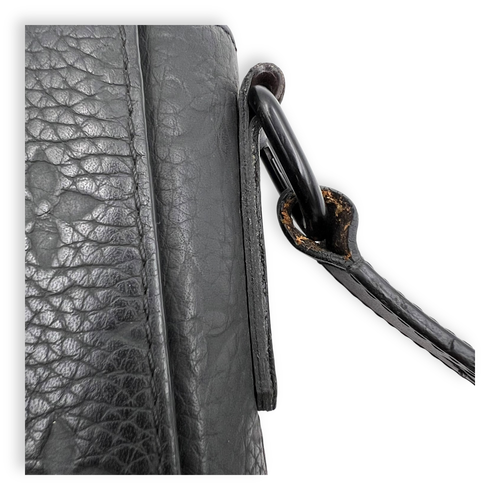 Louis Vuitton Trunk Crossbody Bag Black in Monogram Empreinte Leather, Lacquered Metal hardware_17