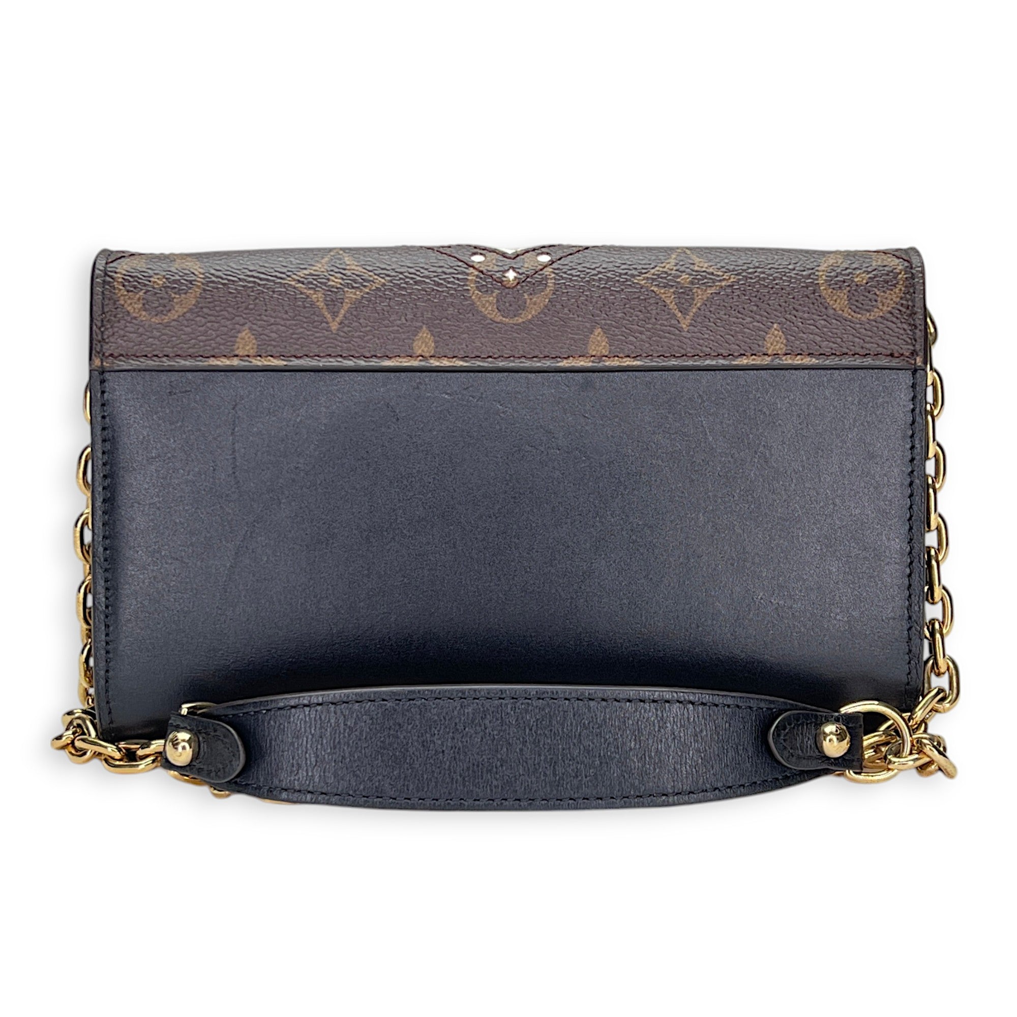 Louis Vuitton  Twist Satin Wallet on chain in Monogram coated canvas, Gold Hardware_2