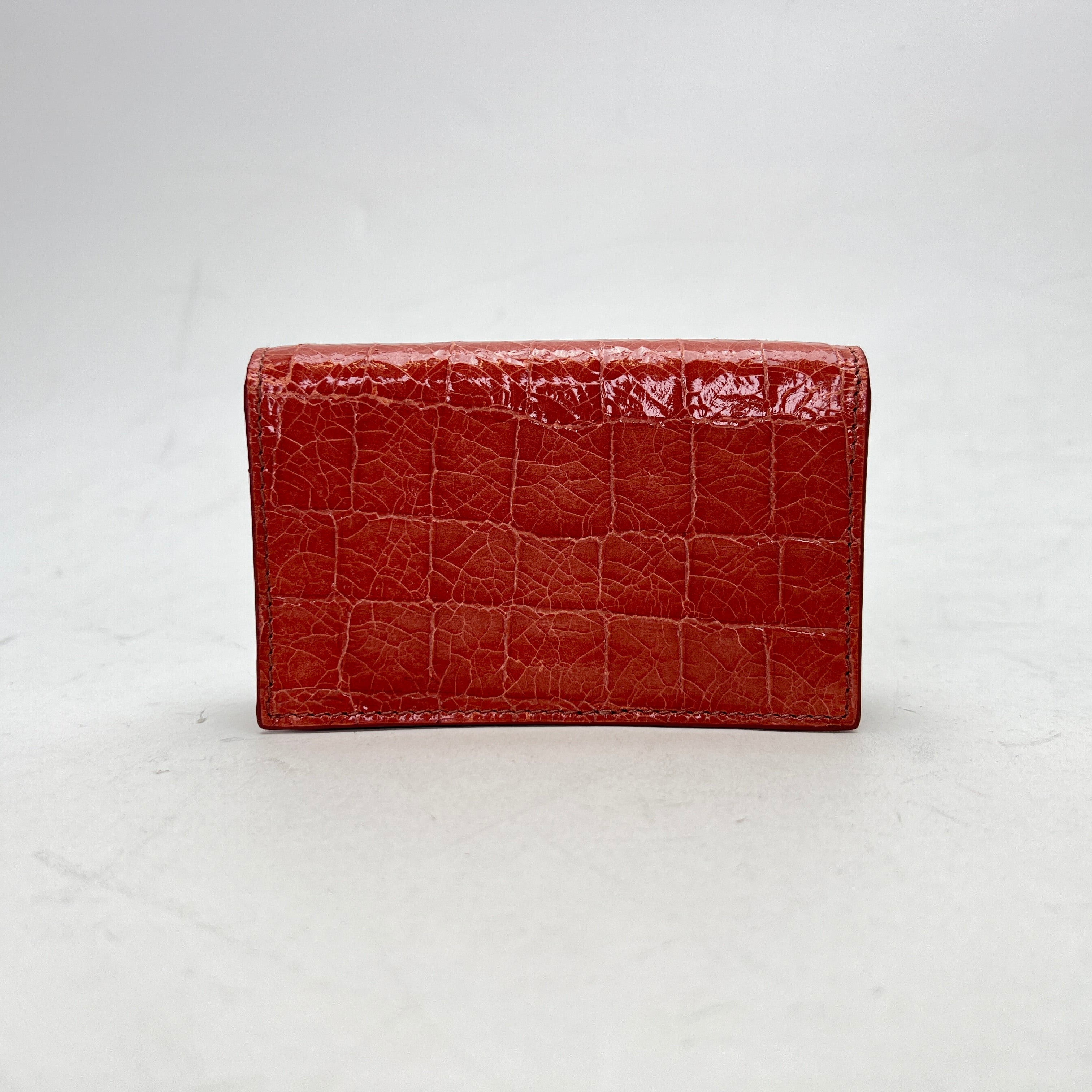 Miu Miu Bi-Fold Pink Card Holder in Crocodile Embossed
