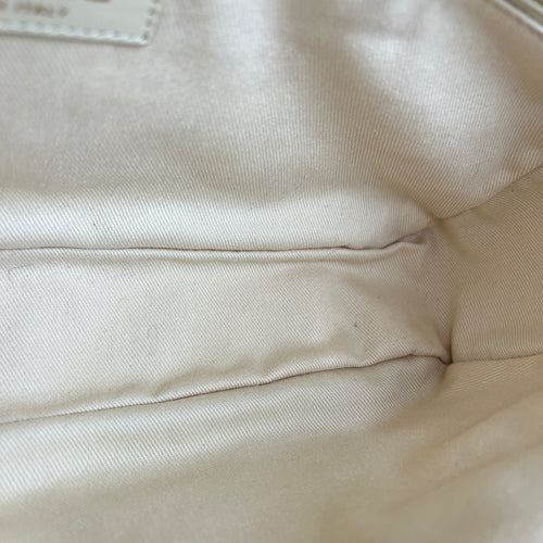 CC Quilted Shoulder Bag Grey in Lambskin, Gold hardware