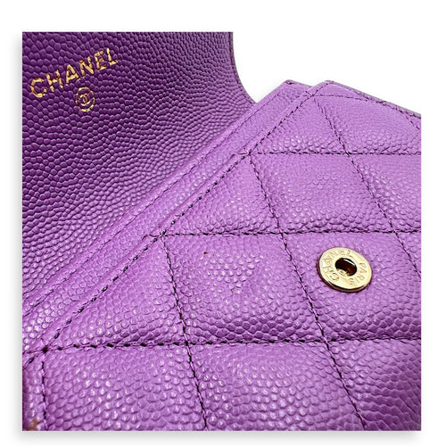 CC Wallet Purple in Caviar Leather, Gold hardware