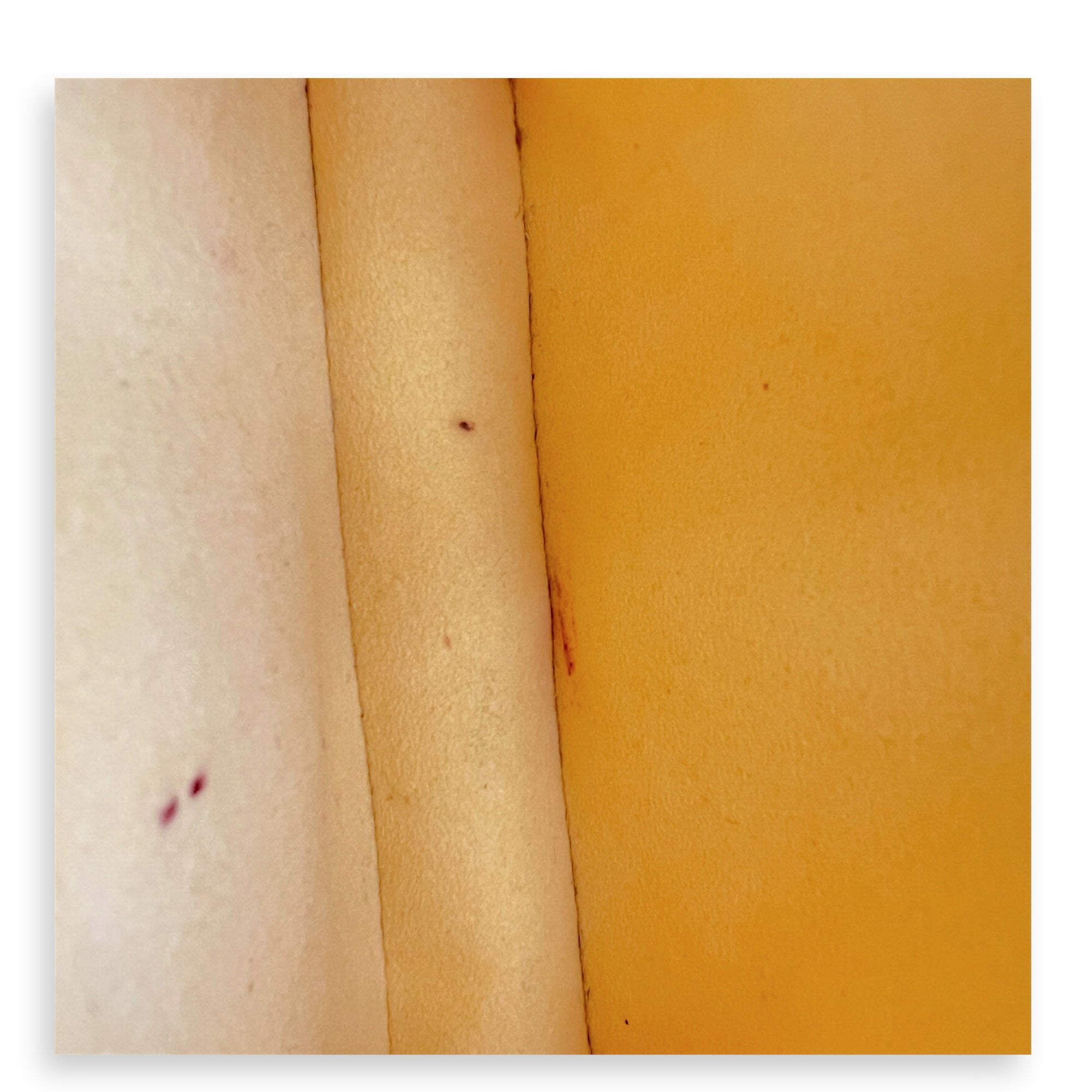 Pochette Pouch Yellow in Empreinte Leather, Gold hardware