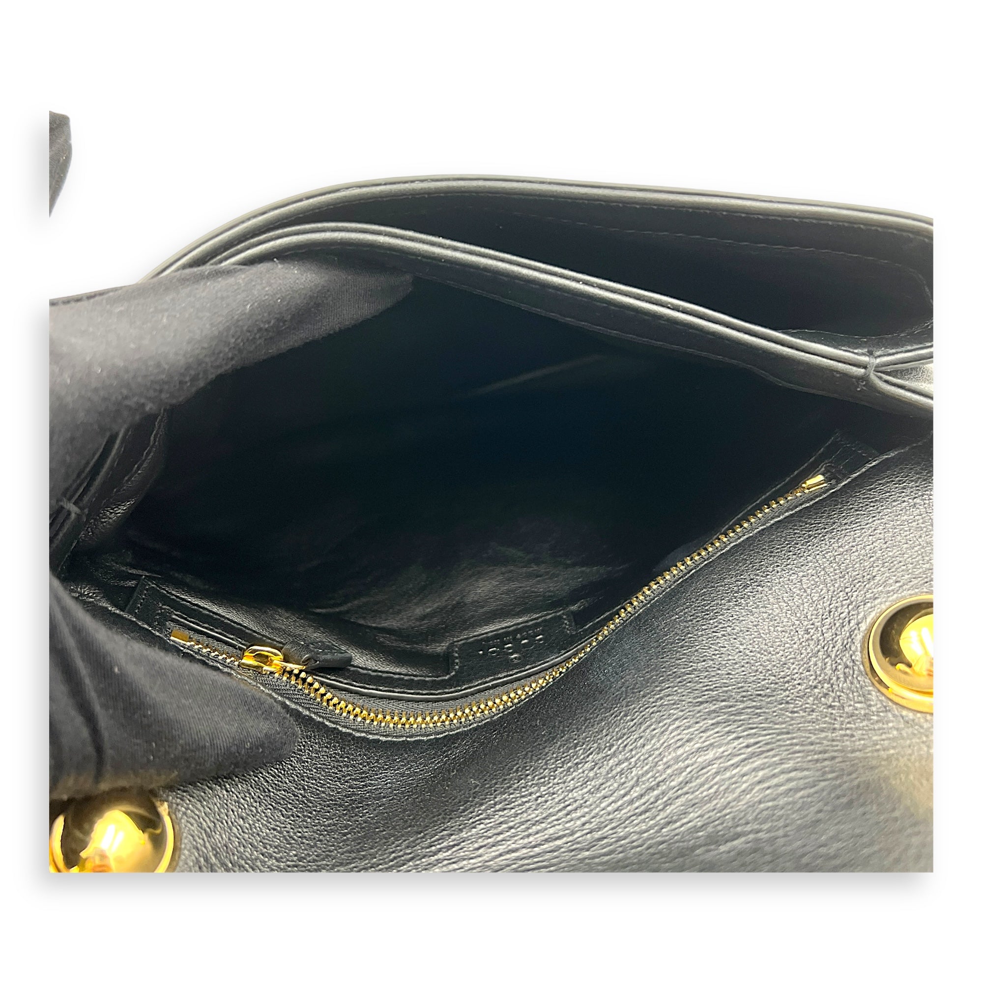 Blondie Black Shoulder Bag in Calfskin, Gold hardware