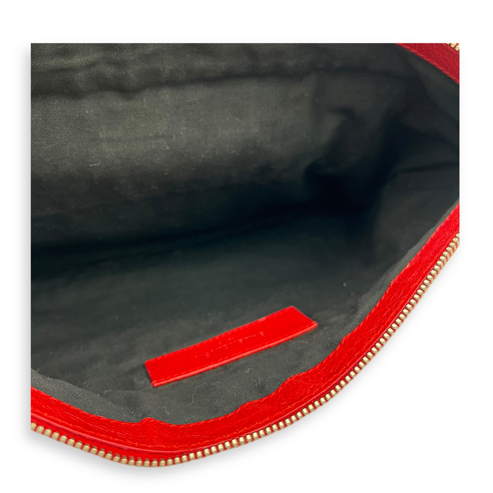 City Clutch Red in Calfskin, Silver hardware