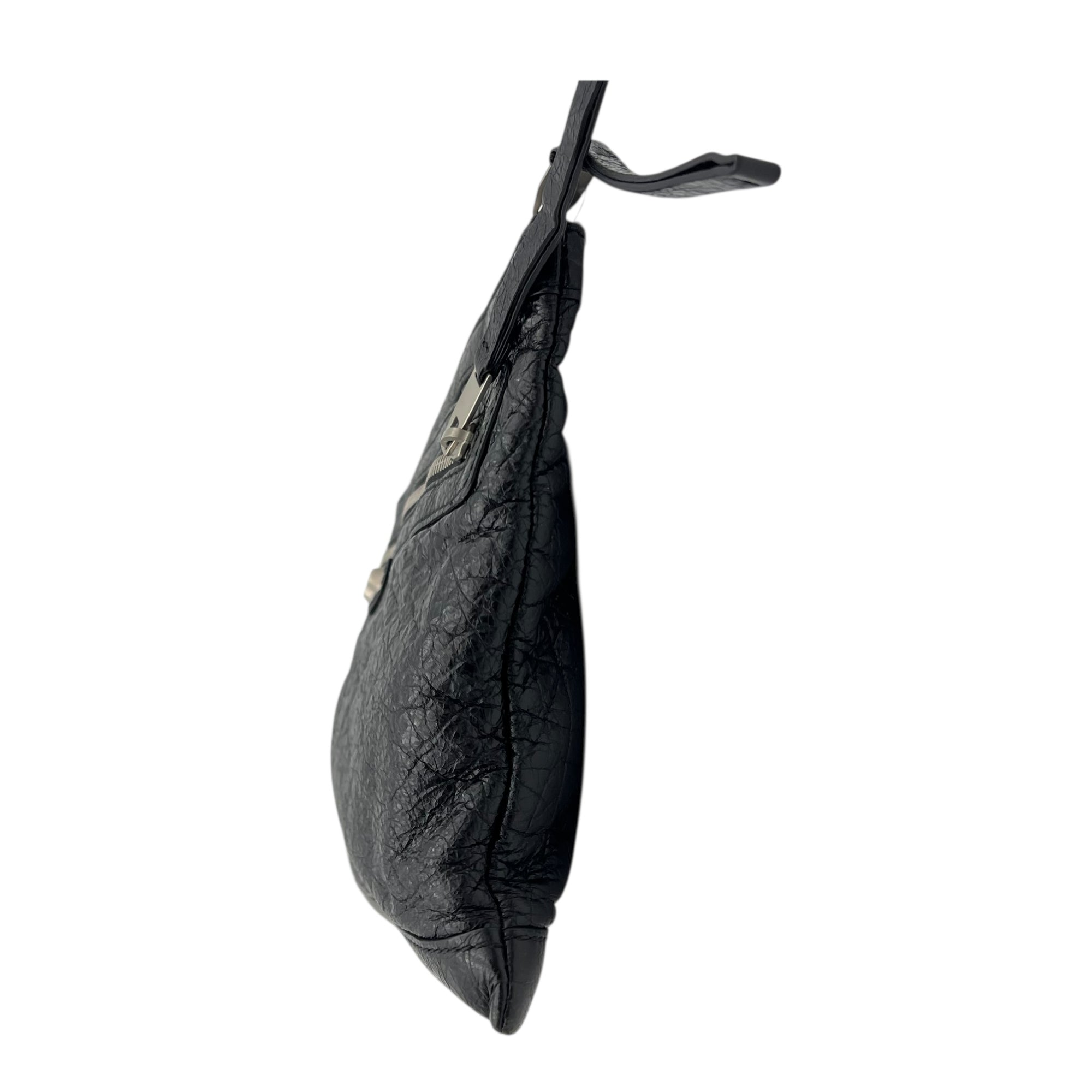 City Pouch Black in Calfskin, Gold hardware